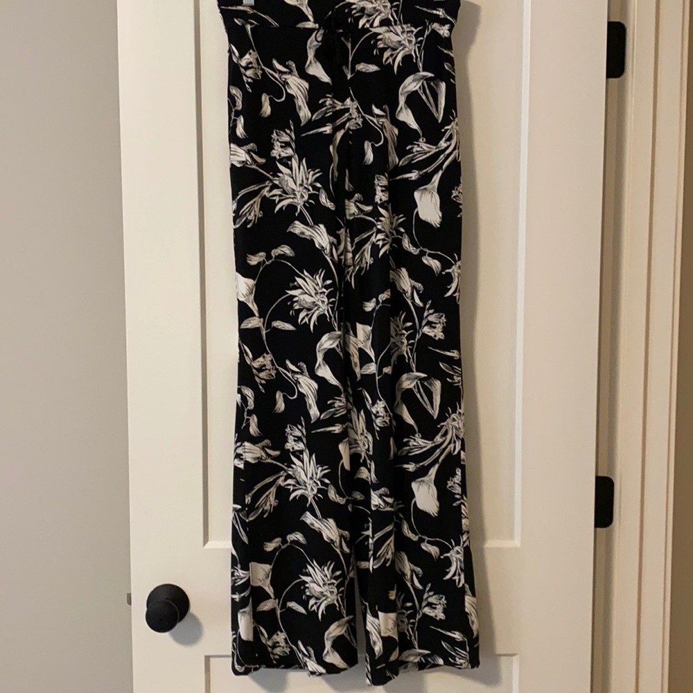 NEVER WORE! Flair pants.